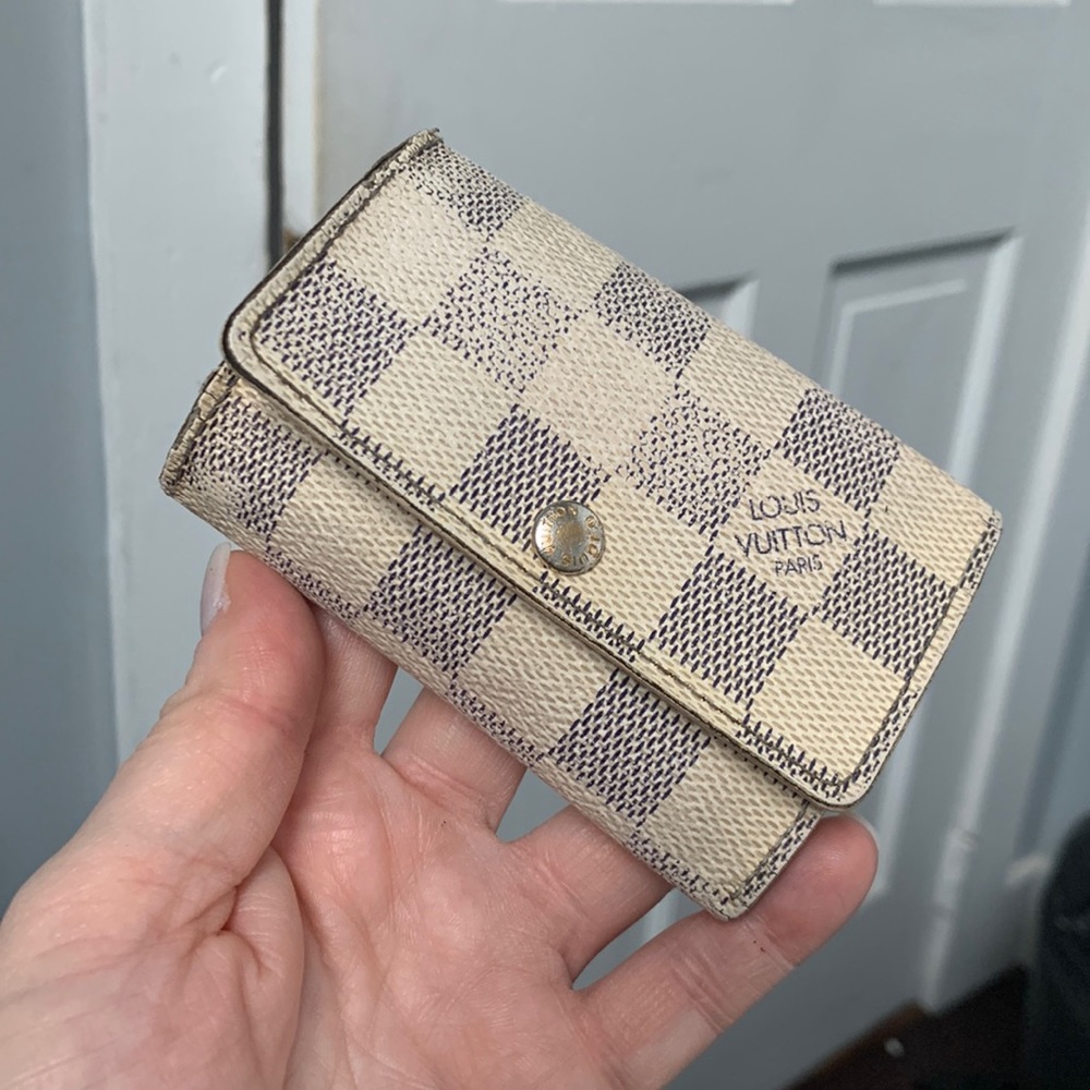 2009 authentic Louis Vuitton Damier Azur (DA) 6-ring key pouch